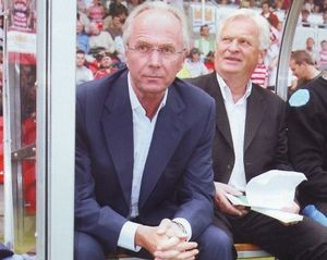 Doncaster away friendly 2007 to 08 sven and bakk on bench