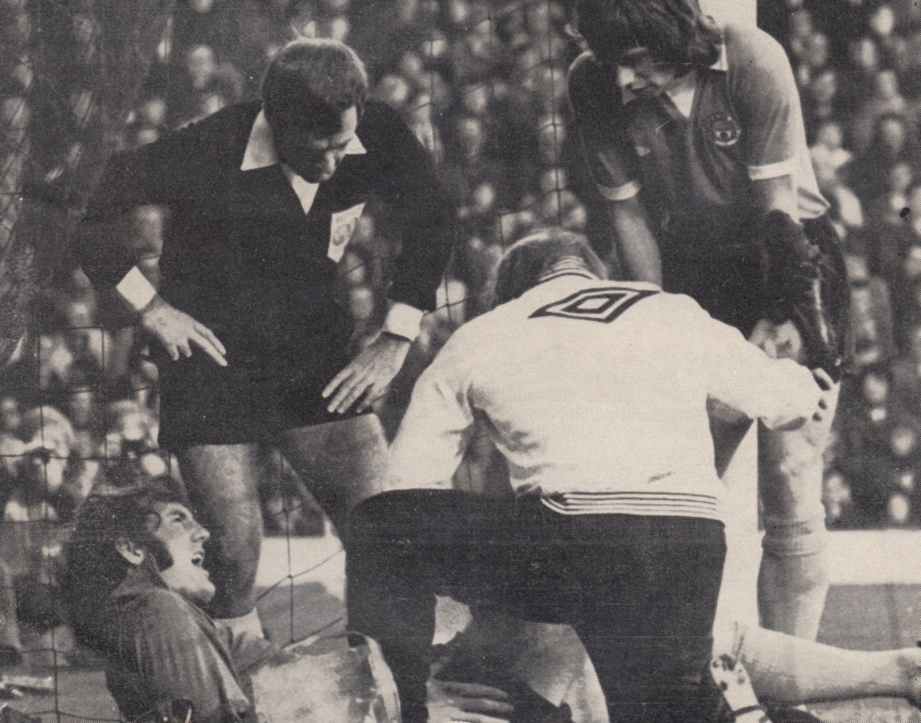 liverpool away 1975 to t6 action5