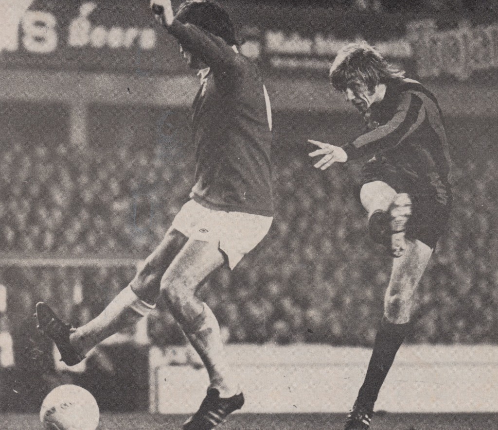 everton away 1974 to 75 action