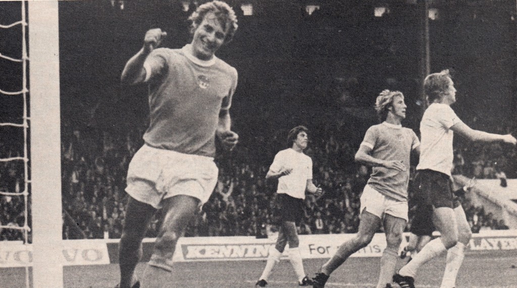 tottenham home 1974 to 75 hartford goal