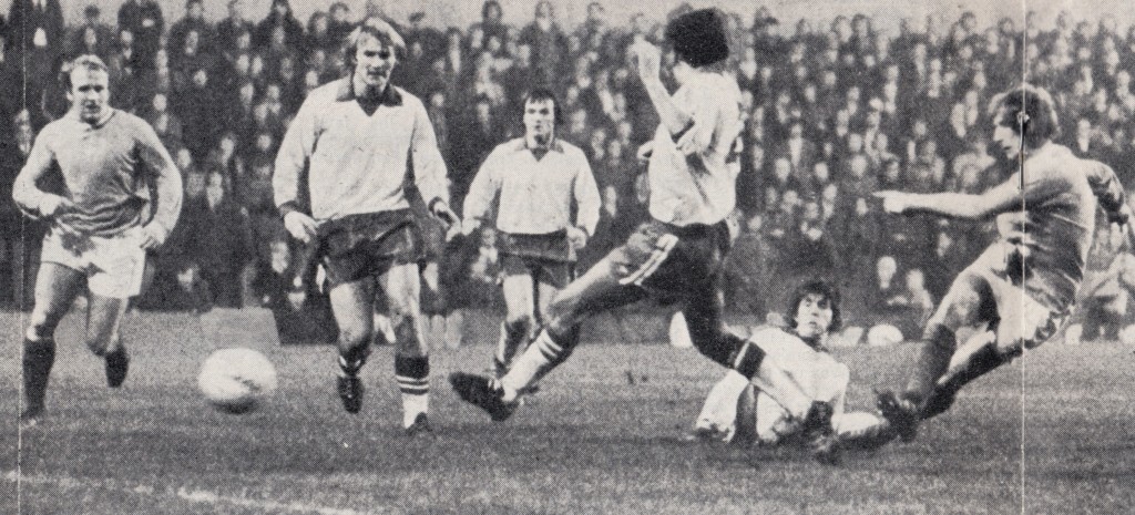 walsall replay 1973 to 74 Bell goal 2-0
