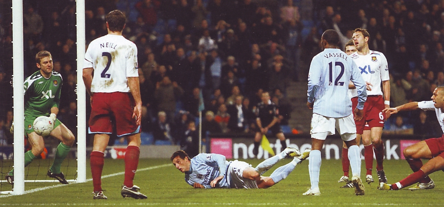 west ham home fa cup replay 2007 to 08 elano goal