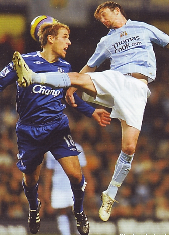 Everton home 2007 to 08 action3