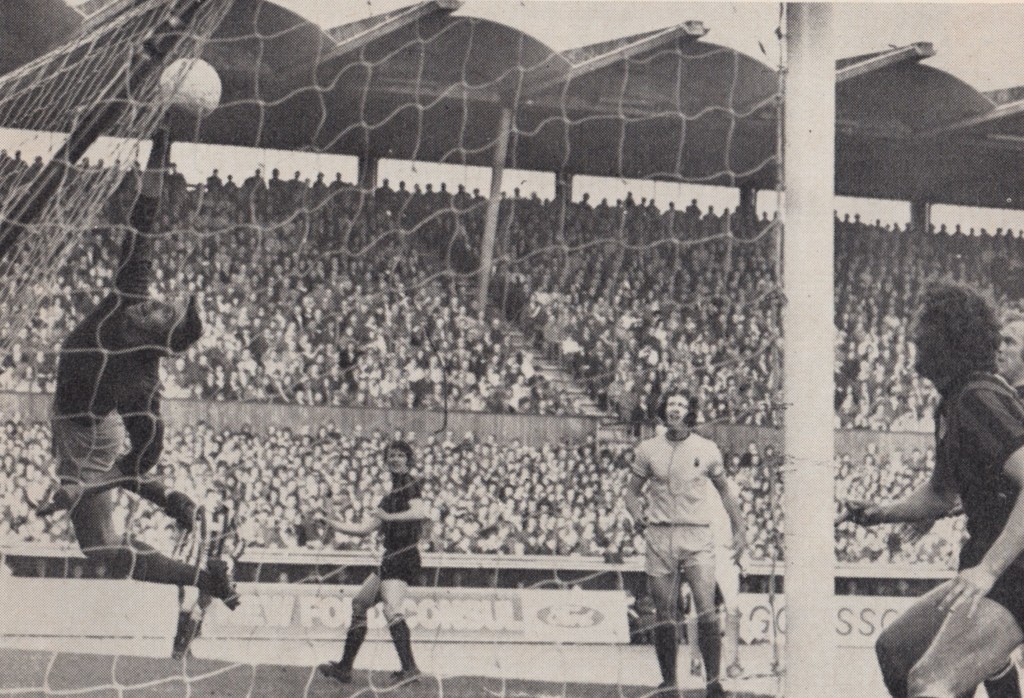 coventry away 1971 to 72 action 2