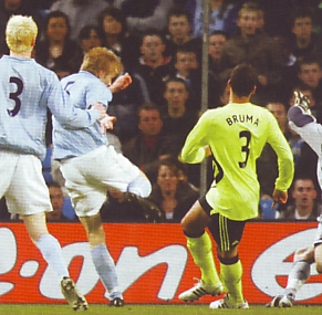 Youth cup final 2007 to 08 mee goal