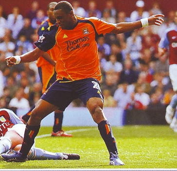 Aston villa away 2008 to 09 action 3