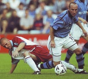 Scunthorpe away friendly 2001 to 02 action2