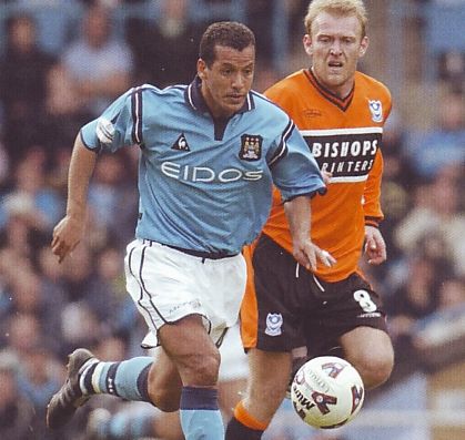 Portsmouth home 2001 to 02 action2