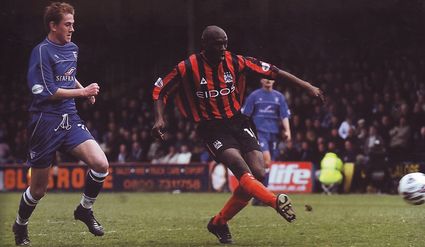 gillingham away 2001 to 02 goater goal