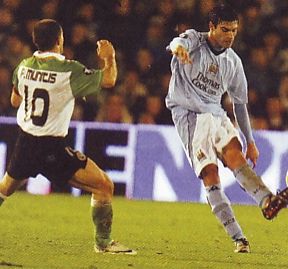 racing santander away 2008 to 09 action3