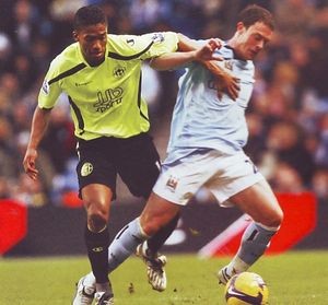 wigan home 2008 to 09 action2