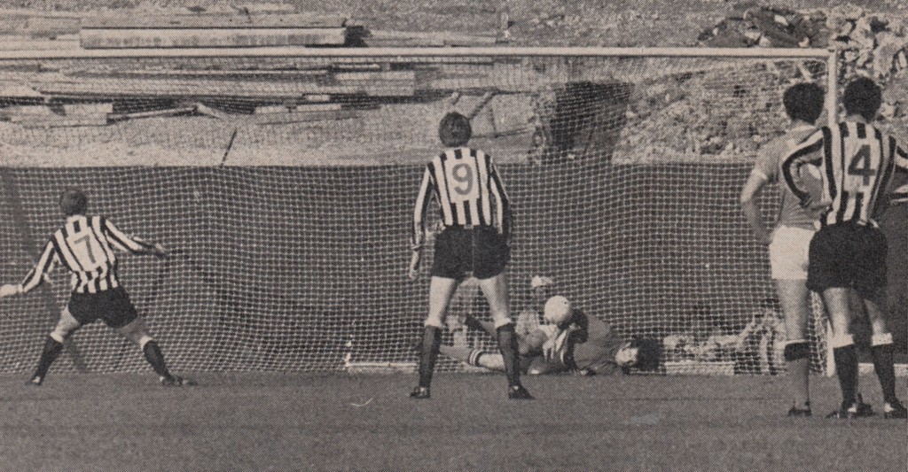newcastle home 1970 to 71 penalty