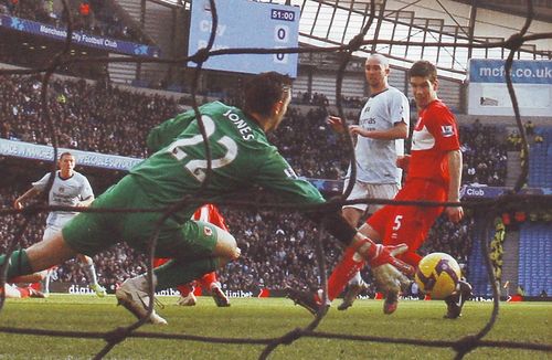 Middlesbrough home 2008 to 09 bellamy goal