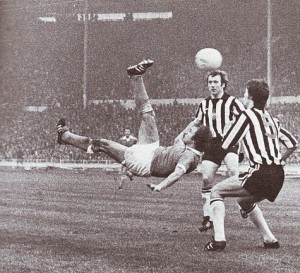 1976 league cup final tueart goal 1975 to 76
