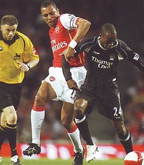 arsenal away 2006 to 07 action