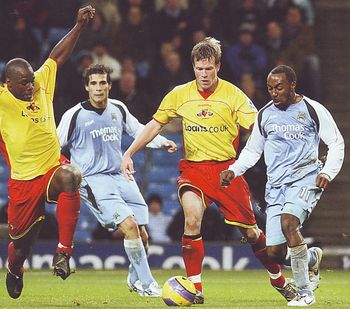watford home 2006 to 07 action