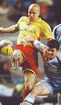 watford home 2006 to 07 action5