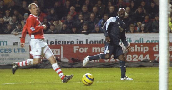 2005-06 charlton away cole citys 5th goal