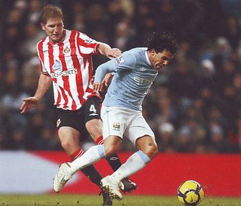 sunderland home 2009 to 10 action