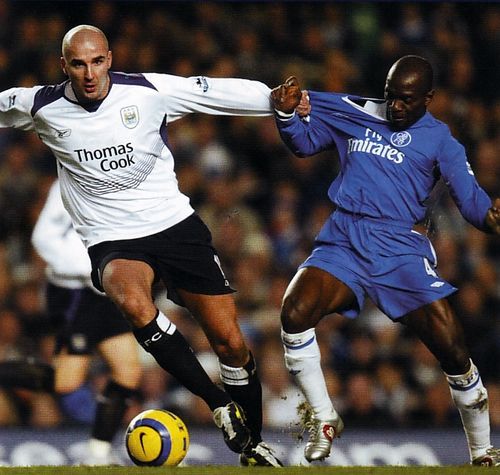 CHELSEA away 2004 to 05 action