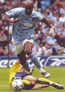 arsenal home 2003 to 04 action2