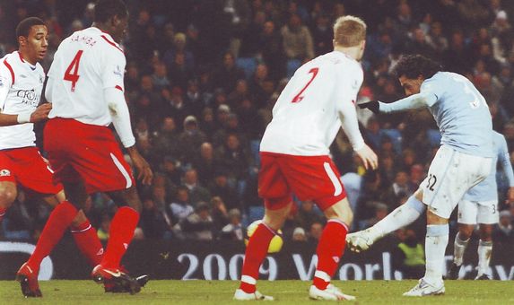 blackburn home 2009 to 10 tevez 3rd goal