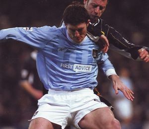 Leeds Home 2003 to 04 action4