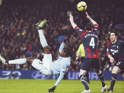 bolton home 2009 to 10 action2