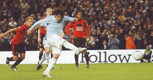 man utd home league cup semi 2009 to 10 1st tevez goal