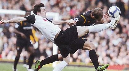 fulham away 2009 to 10 action3