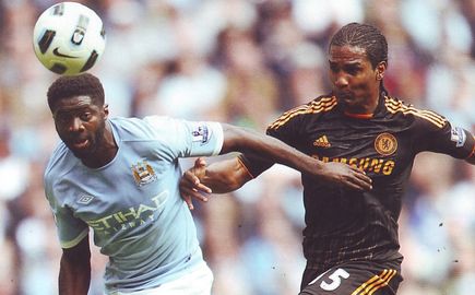 Chelsea home 2010 to 11 action3