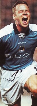 bolton home 1999 to 00 dickov goal2