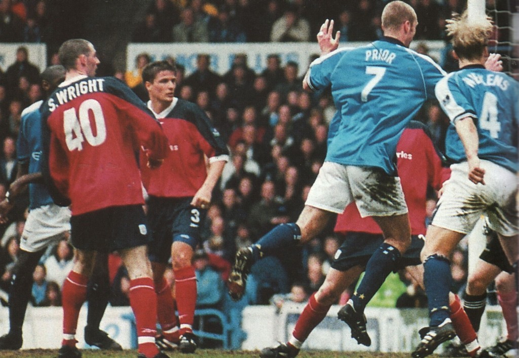 crewe home 1999 to 00 prior goal