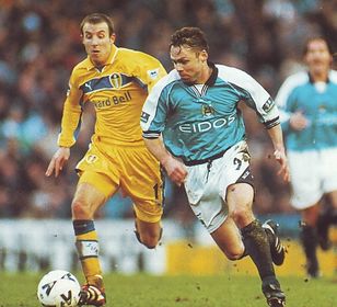 leeds fa cup 1999 to 00 action3