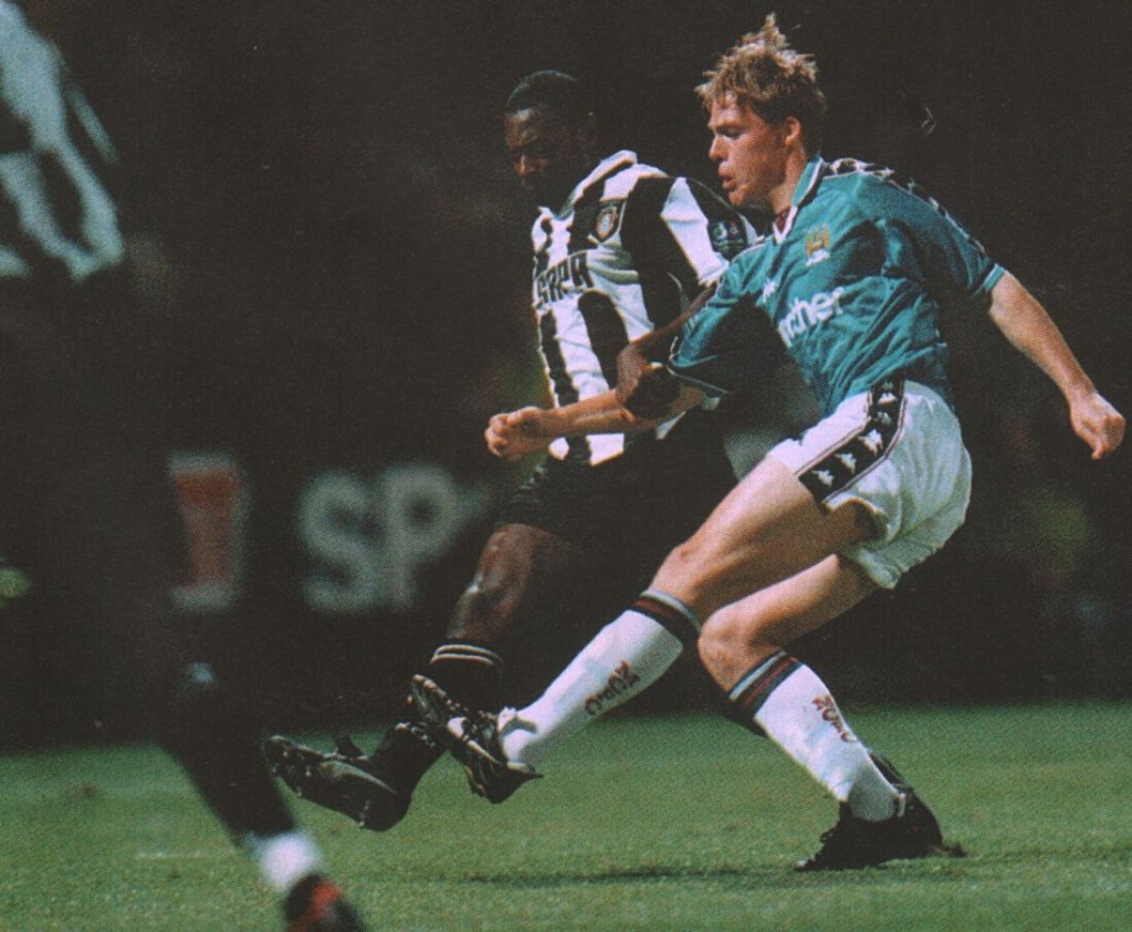 notts county away worthy cup 1998 to 99 action4