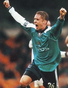 port vale away 1999 to 00 granville winner