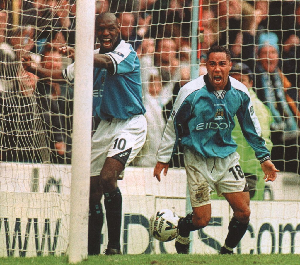 tranmere home 1999 to 00 goat goalc