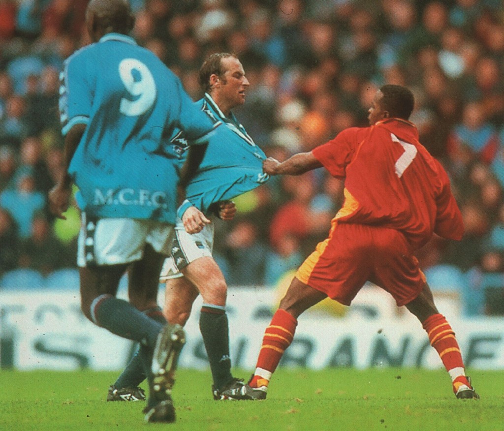 reading home 1998 to 99 tiatto sent off