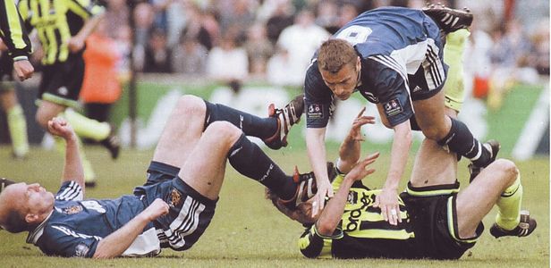 wigan away play off 1998 to 99 action3