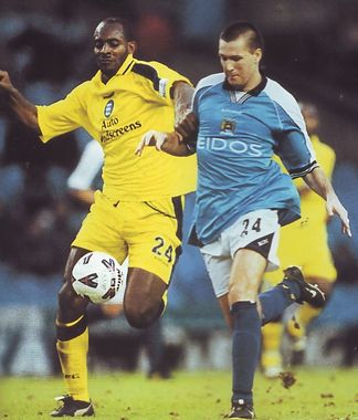 birmingham home FA Cup 2000 to 01 action2