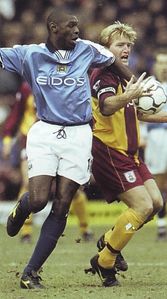 bradford away 2000 to 01 action2