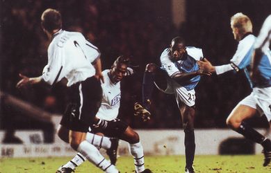 derby home 2000 to 01 action4