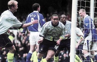 everton away 2000 to 01 jff whitley goal2
