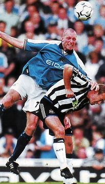 newcastle home 2000 to 01 action2