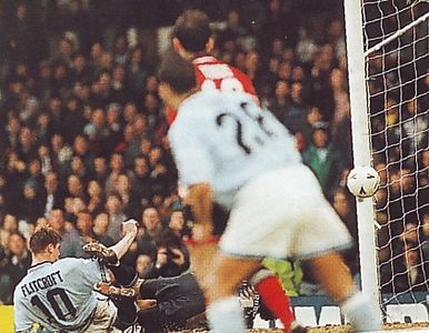 ipswich home 1993 to 94 flitcroft goal3