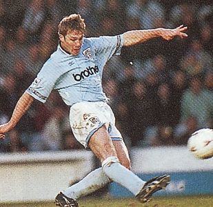 leicester home fa cup 1993 to 94 action4