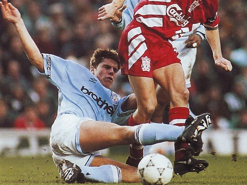 liverpool away 1993 to 94 action2