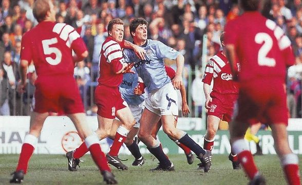 liverpool home 1992 to 93 action3