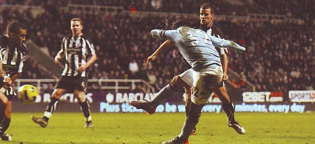 newcastle away 2010 to 11 2nd tevez goal