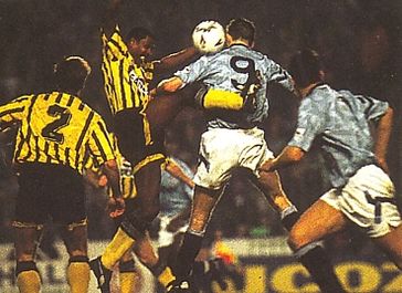 sheff weds home 1992 to 93 action2